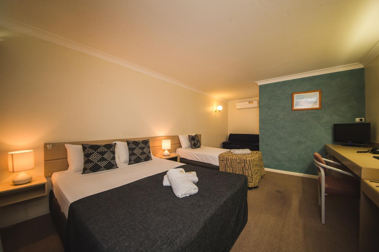 Hampton Villa Motel Rockhampton Zewnętrze zdjęcie